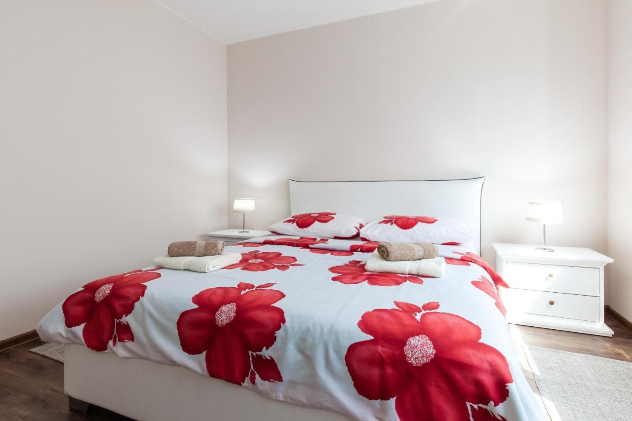 Апартаменти Apartman "Babac" Слунь Екстер'єр фото