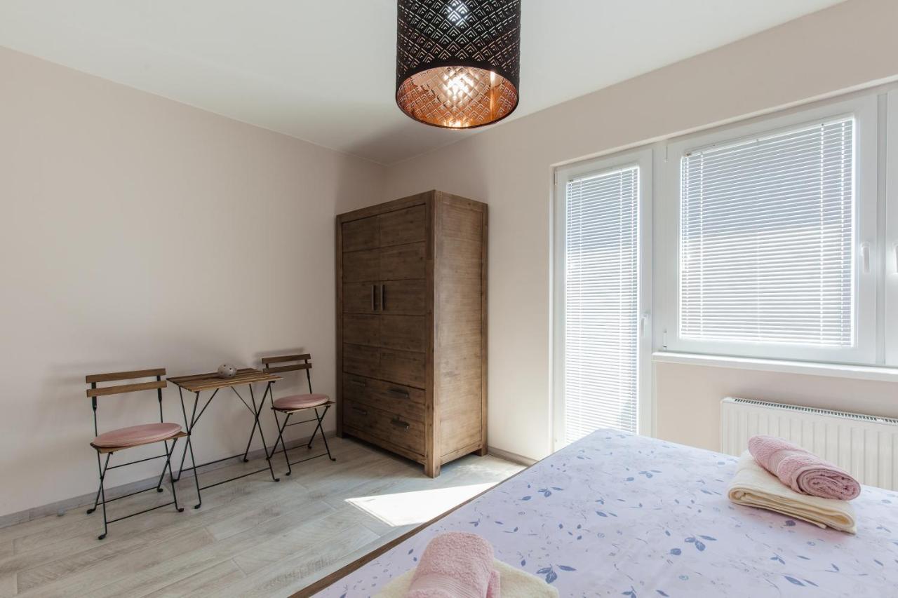 Апартаменти Apartman "Babac" Слунь Екстер'єр фото