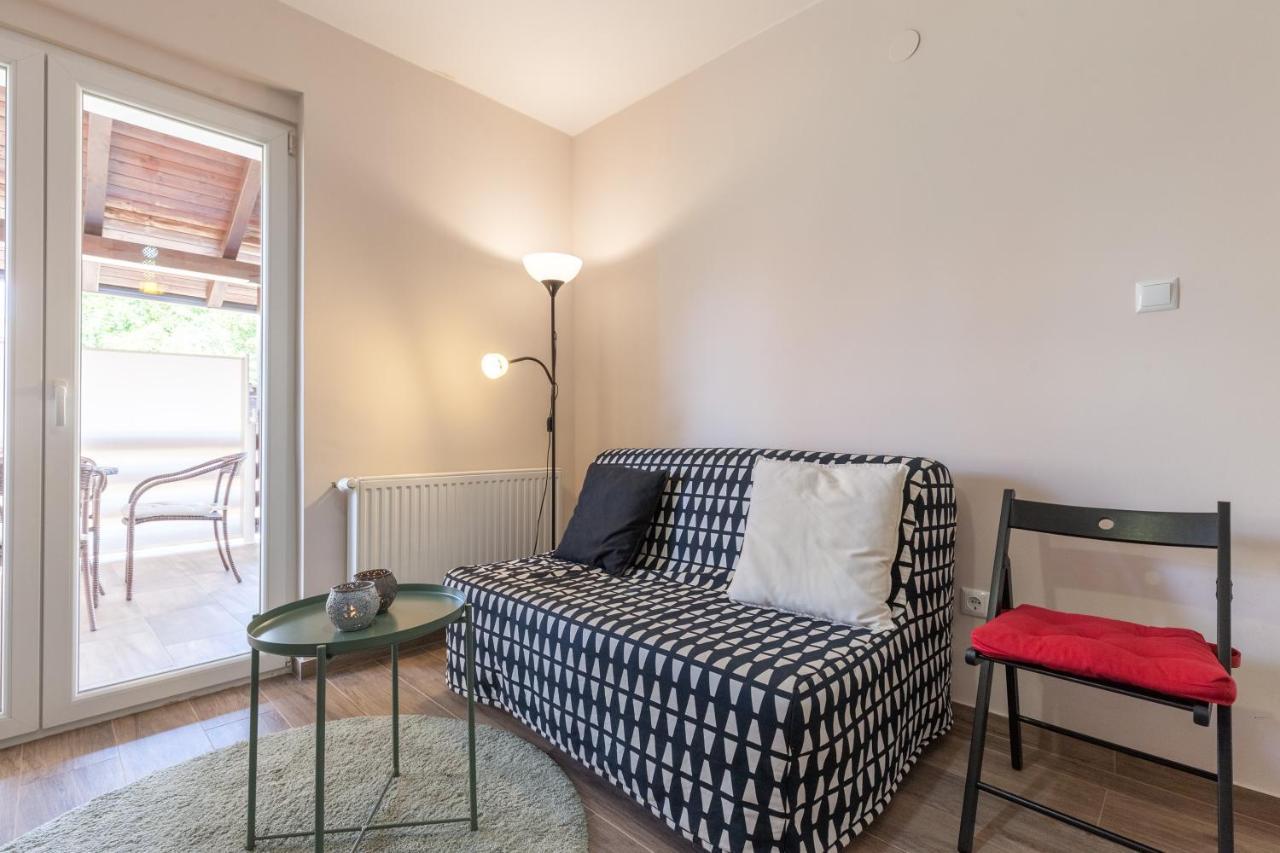 Апартаменти Apartman "Babac" Слунь Екстер'єр фото